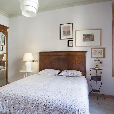 Aparteasy - Authentic Family Apartment *